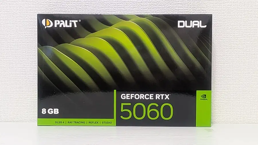 RTX 5060のパッケージ