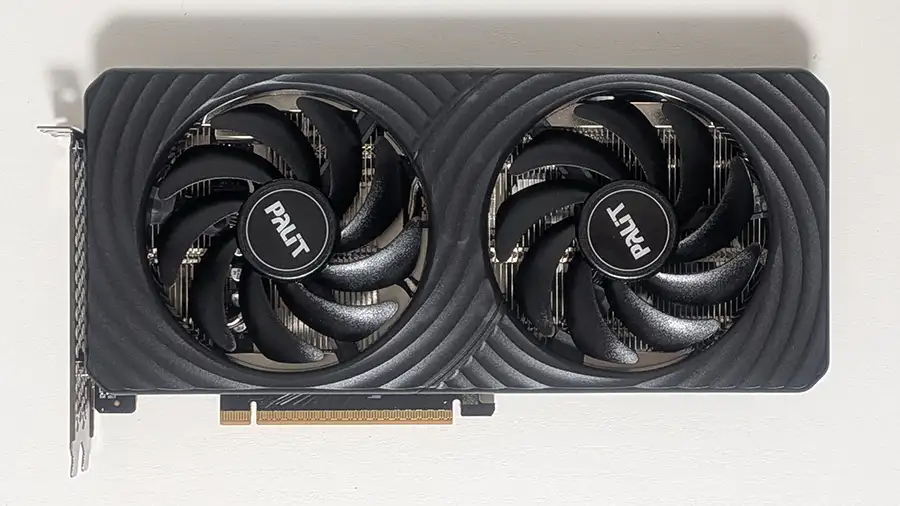 Palit RTX 5060 トップ画像
