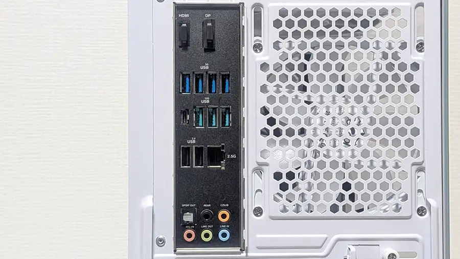 NEXTGEAR フルタワー B850インターフェイス