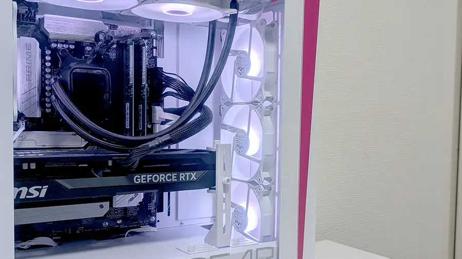 NEXTGEAR フルタワー 前ファン