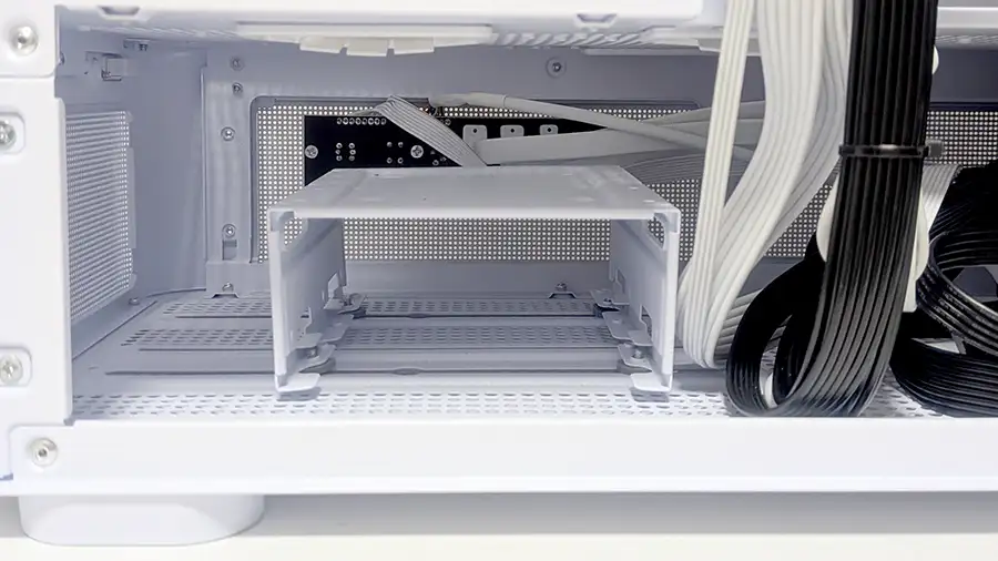 流界2 3.5インチHDDベイ