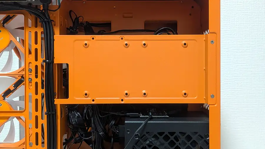 Astromeda SSDブラケット