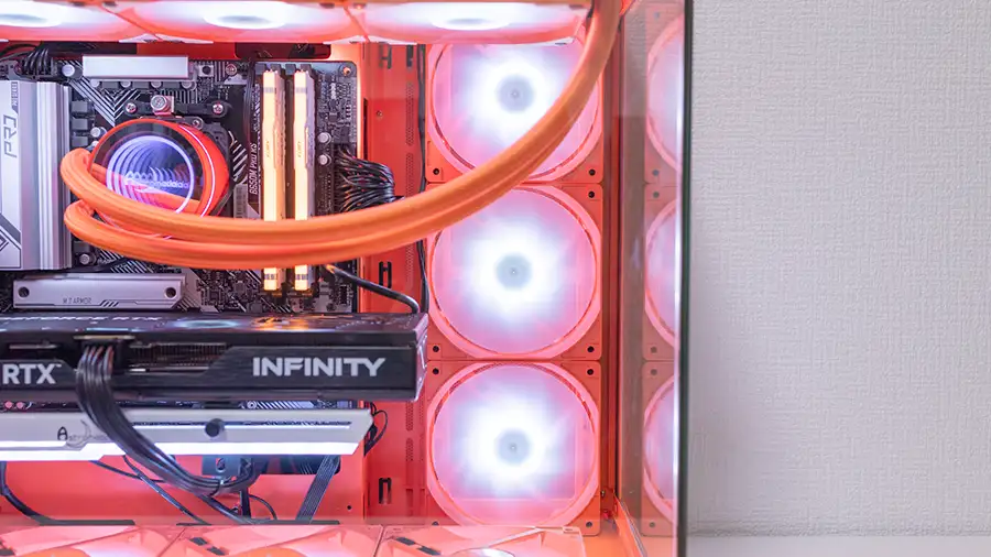 Astromeda 前面ファン