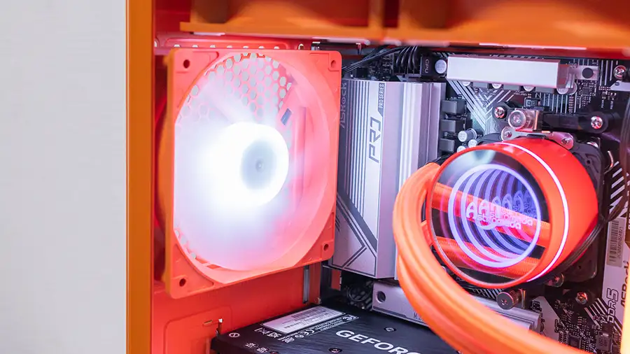 Astromeda 後方ファン