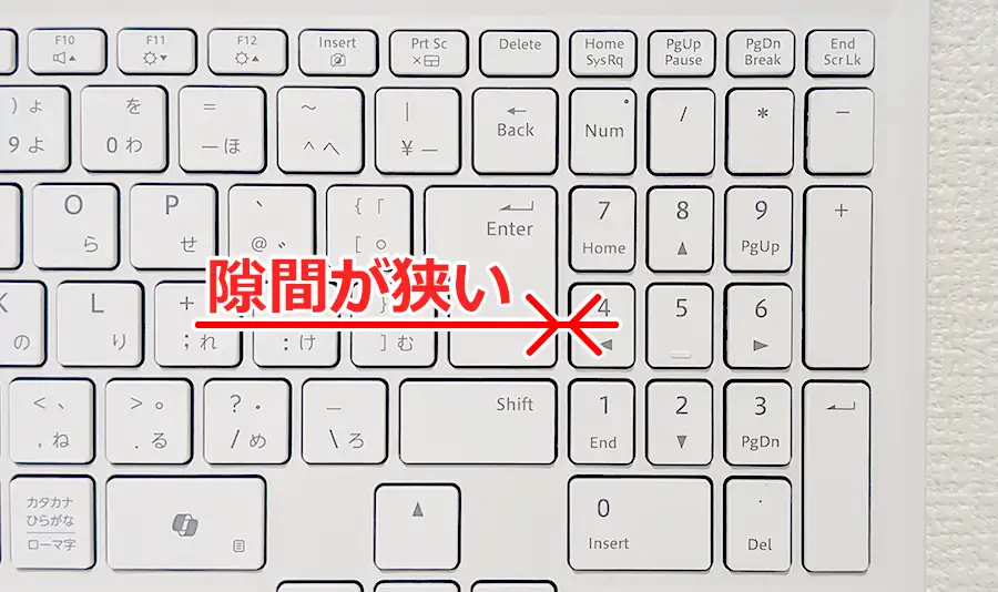 NEXTGEAR ゲーミングノートPC キーの隙間