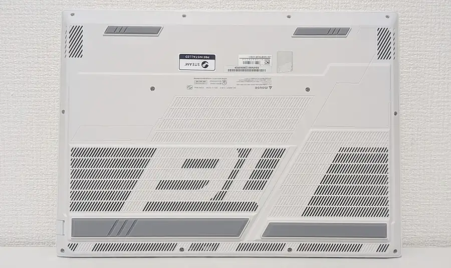 NEXTGEAR ゲーミングノートPC 底面